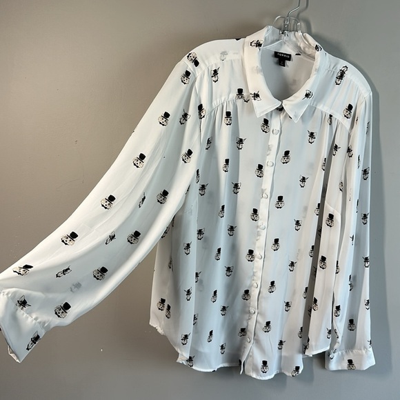 Torrid Madison Georgette Button Front Long Sleeve Shirt 2X Novelty Fox Rabbit - Picture 11 of 16